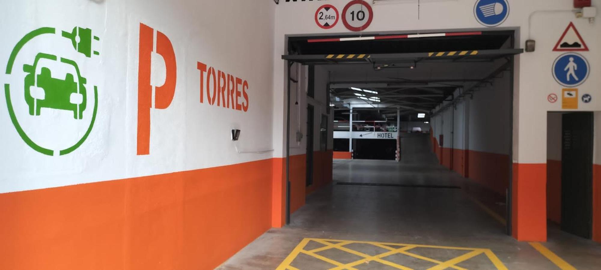 Hotel Torres Manlleu Zewnętrze zdjęcie